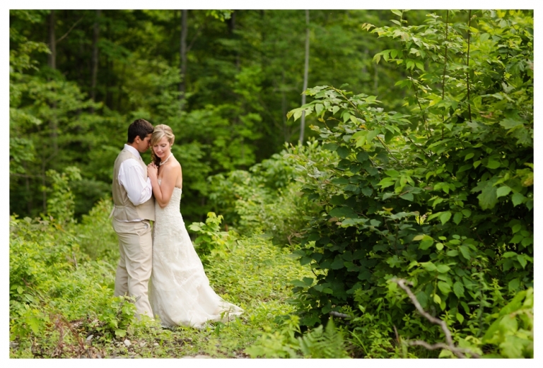 Grand Pacific June Wedding Photographer North Olmsted Wedding Photographer Olmsted Falls Wedding Photographer Grand Pacfic Junction Wedding Gardens Photography