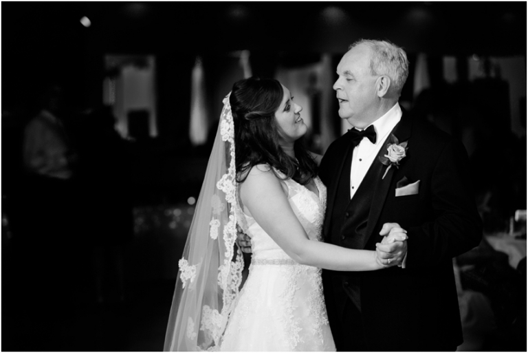 Badgley Mischka Plumbrook Country Club Sandusky Wedding Photographer_0598.jpg