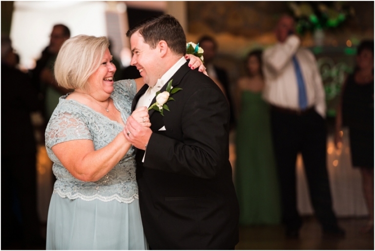 Badgley Mischka Plumbrook Country Club Sandusky Wedding Photographer_0599.jpg