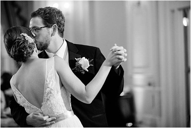 Renaissance Cleveland Hotel Wedding Photography The Renaissance Hotel Cleveland_1104.jpg